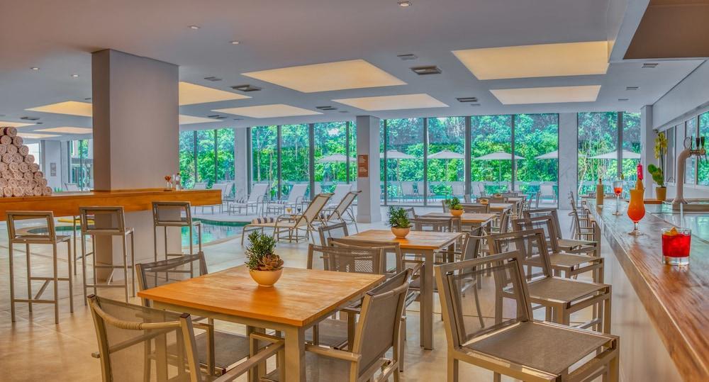 Wyndham Termas & 酒店