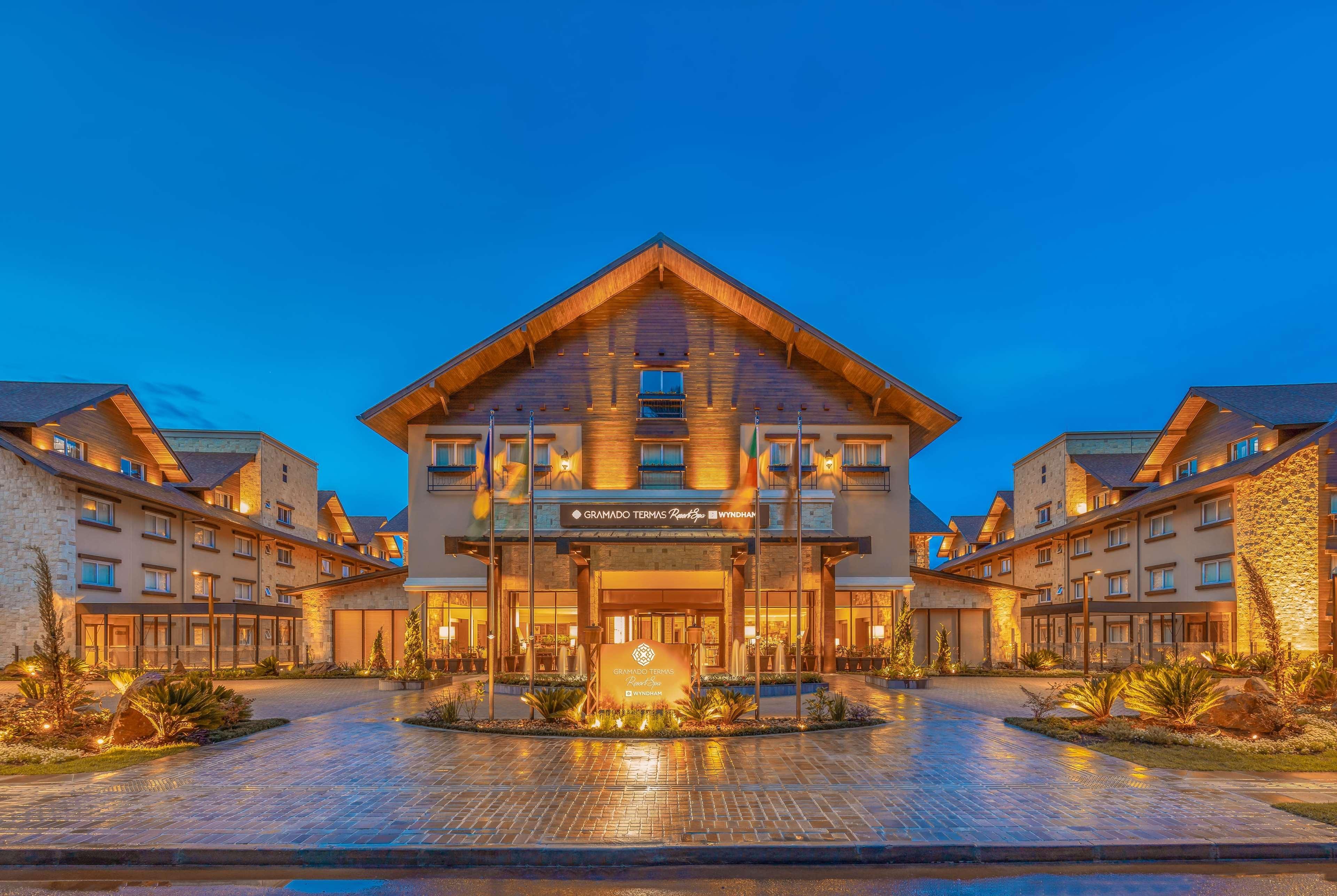 Hotel Wyndham Termas & 5*